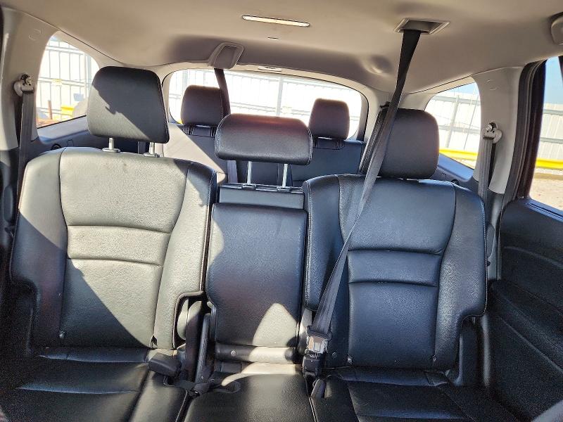 60816146 :رقم المزاد ، 5FNYF6H99GB106059 vin ، 2016 Honda Pilot مزاد بيع