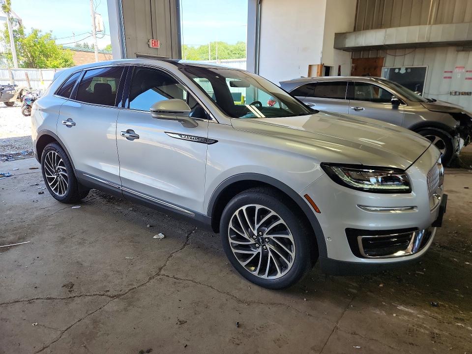 58152816 :رقم المزاد ، 2LMPJ8LP2KBL12843 vin ، 2019 Lincoln Nautilus مزاد بيع