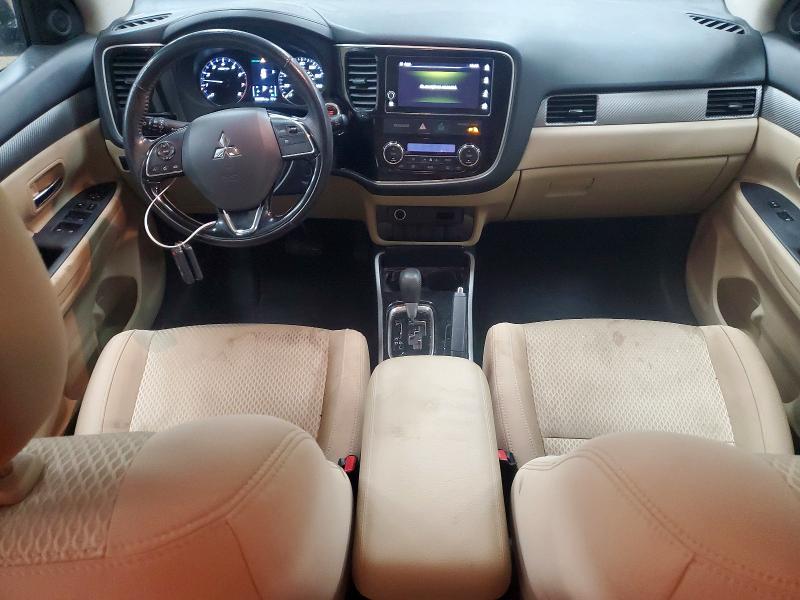 61005706 :رقم المزاد ، JA4AD3A37HZ005491 vin ، 2017 Mitsubishi Outlander مزاد بيع