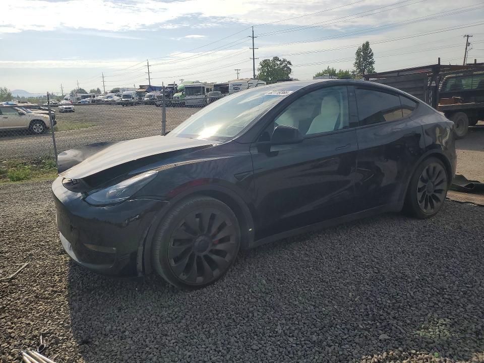 Auction sale of the 2023 Tesla Model Y, vin: 7SAYGDEFXPF773608, lot number: 62119366