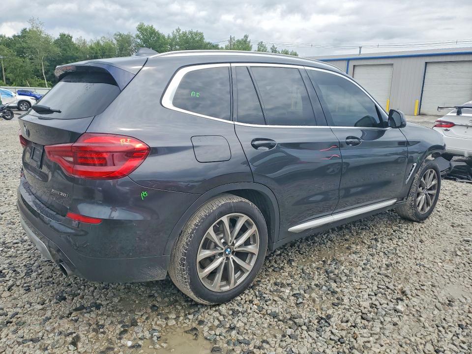 62019856 :رقم المزاد ، 5UXTR9C54JLD72229 vin ، 2018 Bmw X3 مزاد بيع