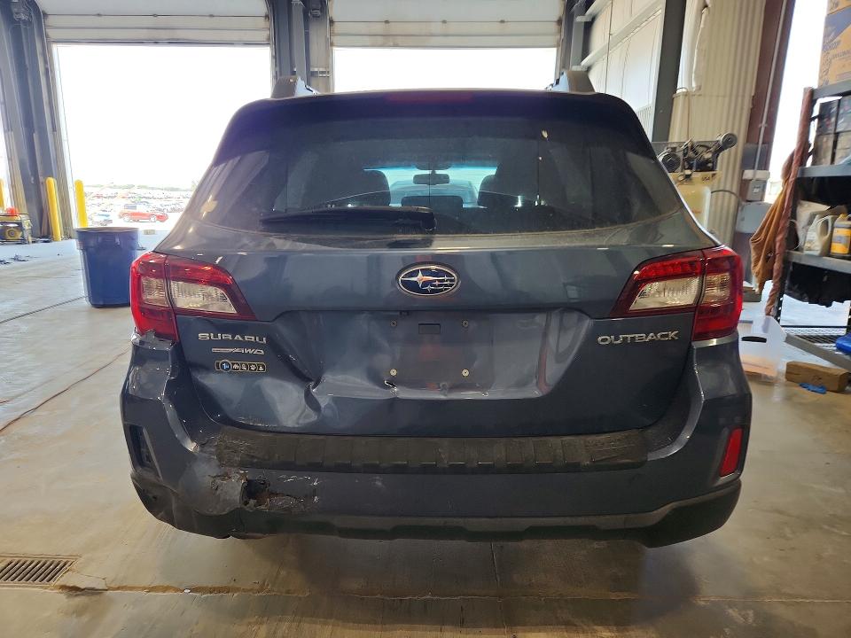 61064626 :رقم المزاد ، 4S4BSBCC3F3296171 vin ، 2015 Subaru Outback مزاد بيع