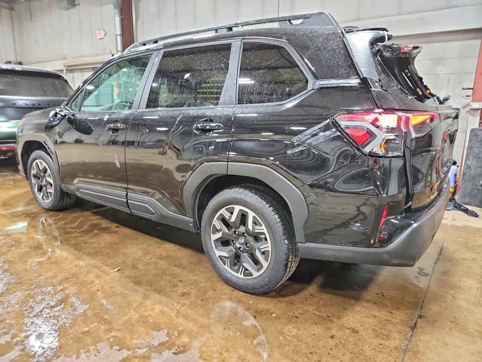 62439506 :رقم المزاد ، 4S4SLDD62T3065890 vin ، 2026 Subaru Forester مزاد بيع