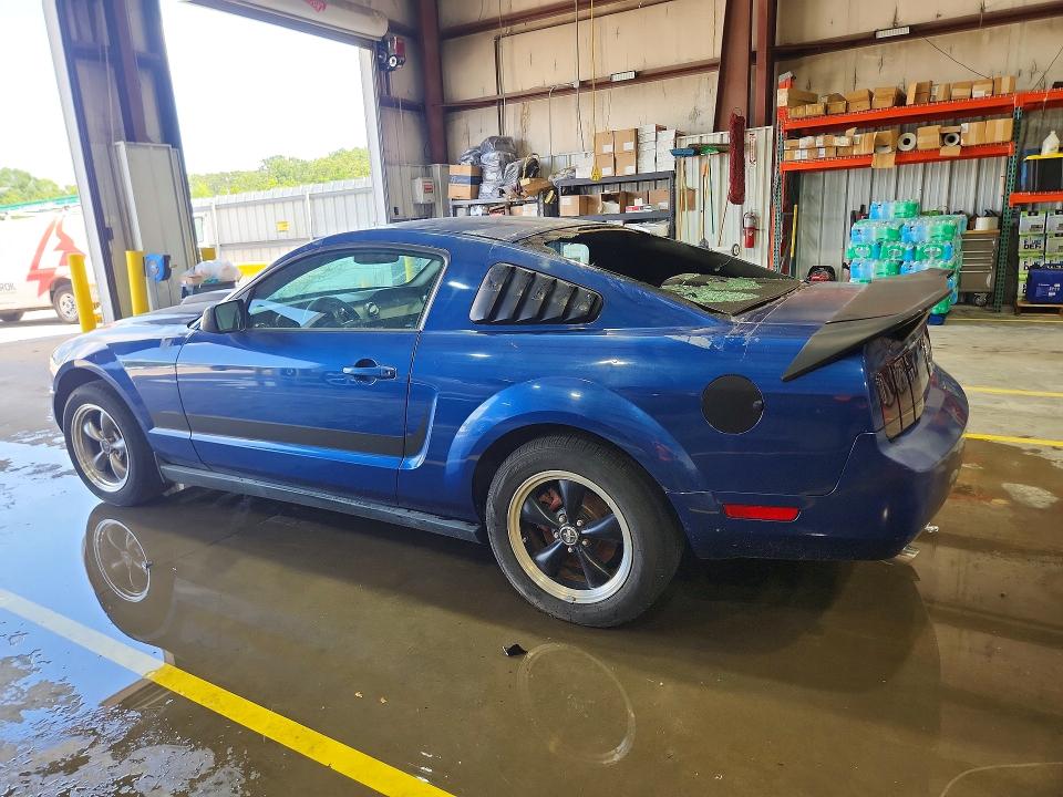 2007 Ford Mustang მანქანა იყიდება აუქციონზე, vin: 1ZVFT80N075248772, აუქციონის ნომერი: 62124226