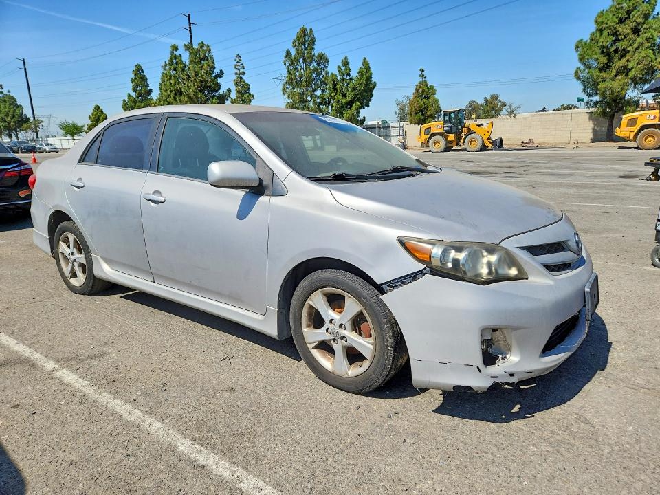 2011 Toyota Corolla მანქანა იყიდება აუქციონზე, vin: 2T1BU4EE1BC681660, აუქციონის ნომერი: 62317776