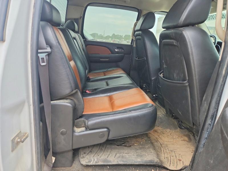 62157856 :رقم المزاد ، 2GTEK13M481202585 vin ، 2008 Gmc Sierra مزاد بيع