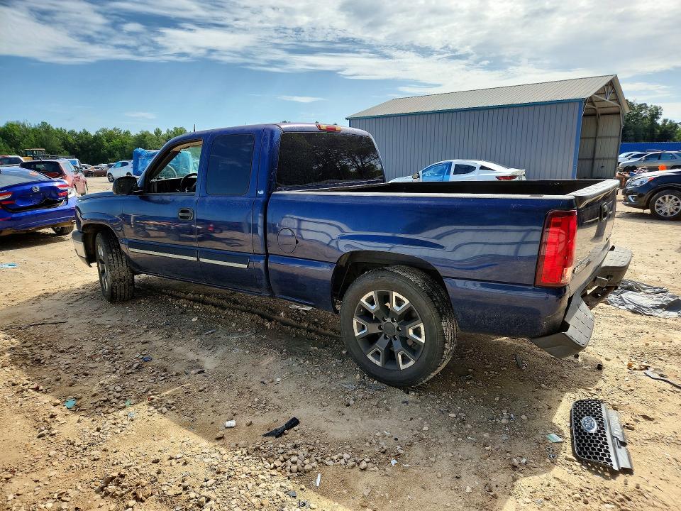 2004 Chevrolet Silverado მანქანა იყიდება აუქციონზე, vin: 2GCEC19T341353956, აუქციონის ნომერი: 61078396