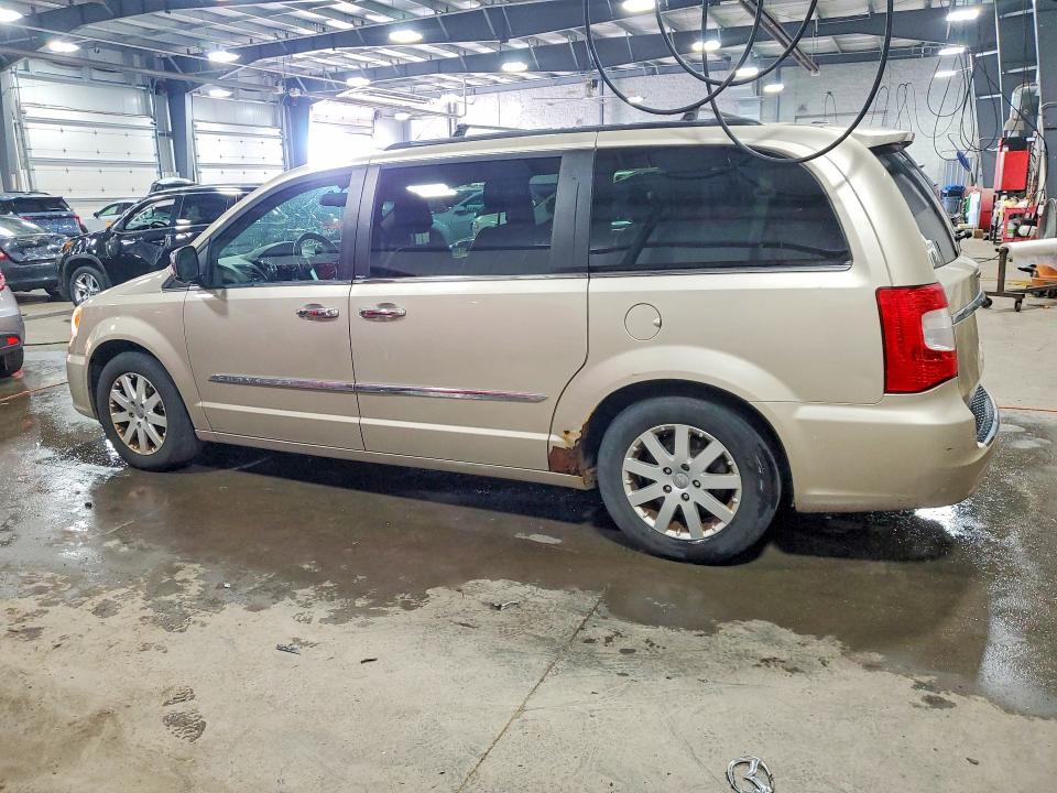 62949976 :رقم المزاد ، 2C4RC1CG8CR369163 vin ، 2012 Chrysler Town & Country مزاد بيع