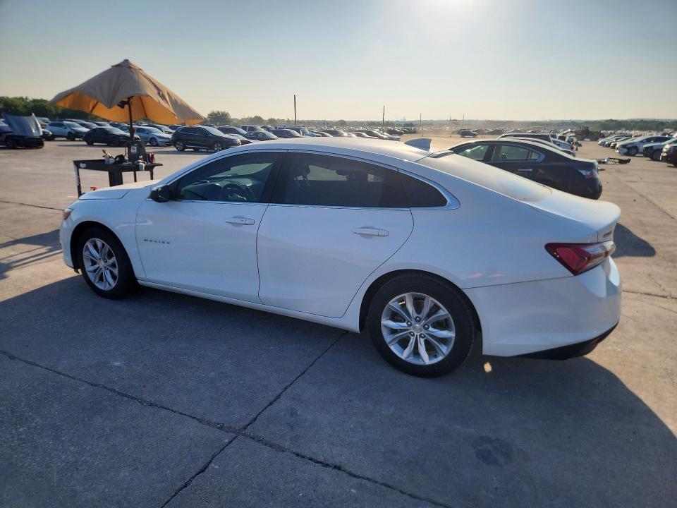 61988076 :رقم المزاد ، 1G1ZD5STXNF200932 vin ، 2022 Chevrolet Malibu مزاد بيع
