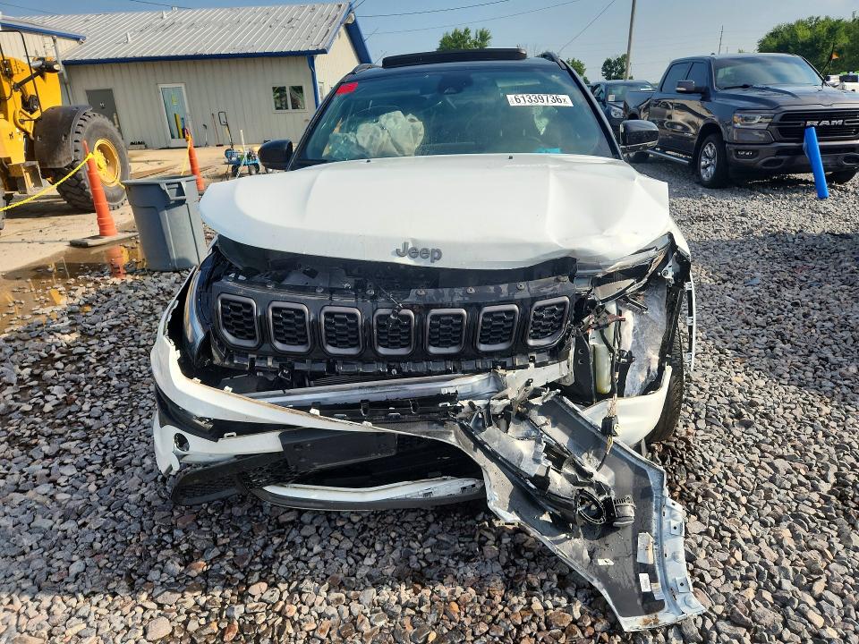 61339736 :رقم المزاد ، 3C4NJDCN7ST568561 vin ، 2025 Jeep Compass مزاد بيع