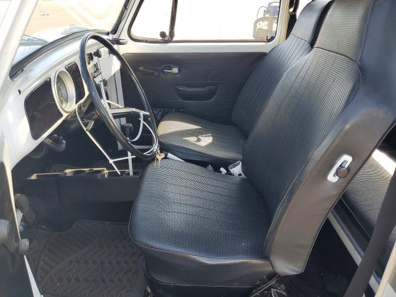 62612126 :رقم المزاد ، 1102120402 vin ، 1970 Volkswagen Beetle مزاد بيع