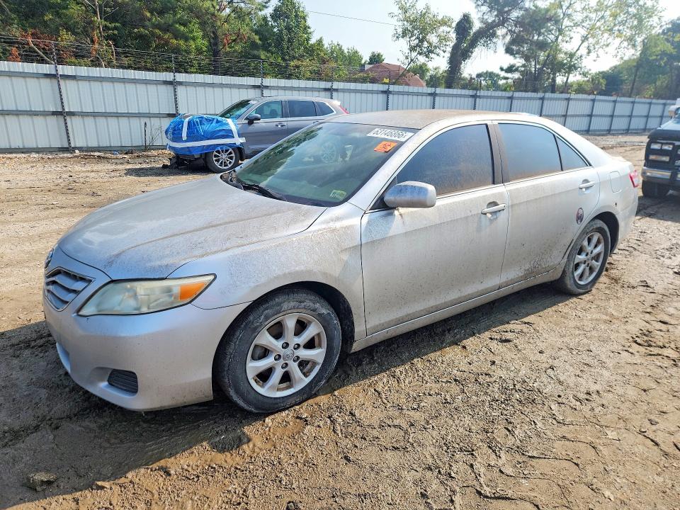 2010 Toyota Camry მანქანა იყიდება აუქციონზე, vin: 4T1BF3EK6AU017457, აუქციონის ნომერი: 63146866