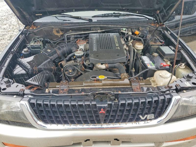 1999 Mitsubishi Montero მანქანა იყიდება აუქციონზე, vin: JA4MT31H3XP011472, აუქციონის ნომერი: 59988316