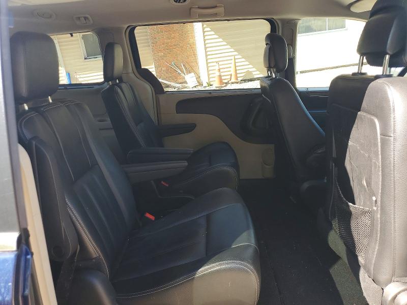 2014 Chrysler Town & Country მანქანა იყიდება აუქციონზე, vin: 2C4RC1BG9ER408931, აუქციონის ნომერი: 63151416