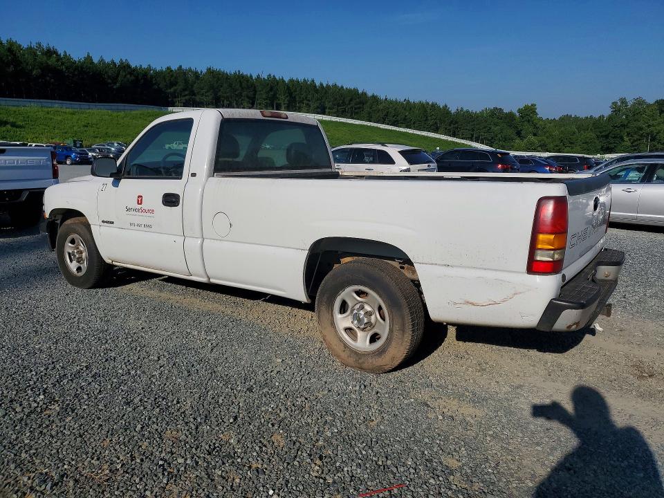 61204016 :رقم المزاد ، 1GCEC14W72Z208652 vin ، 2002 Chevrolet Silverado مزاد بيع