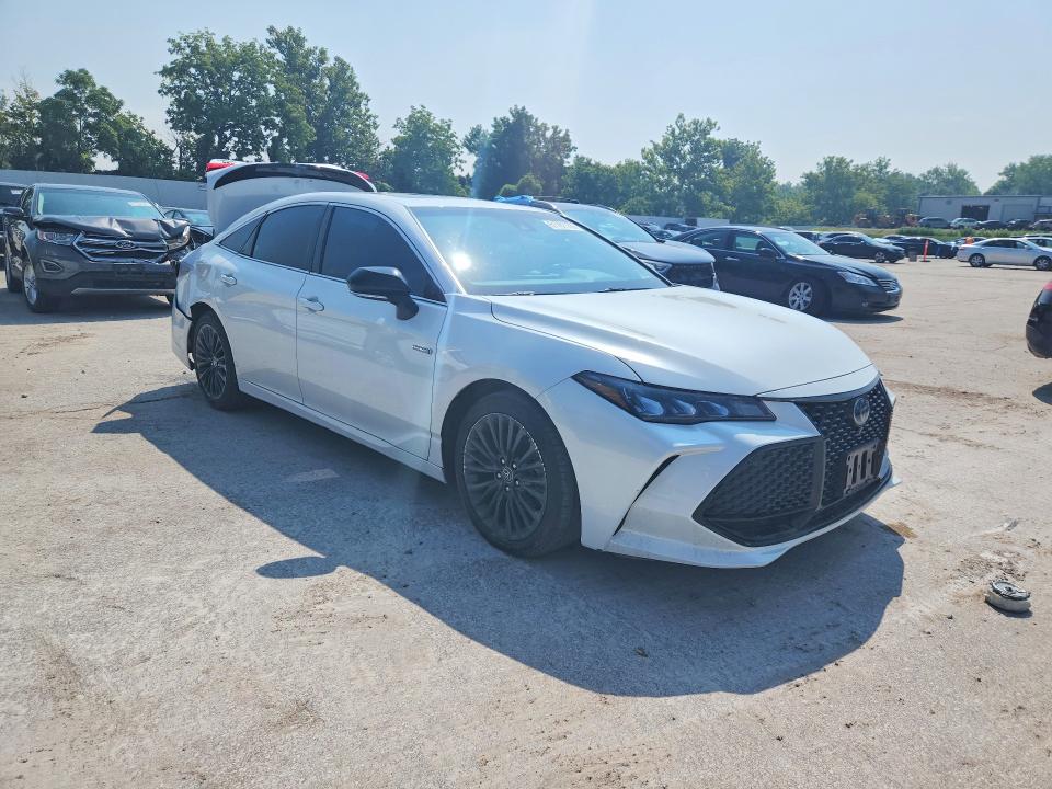 Продаж на аукціоні авто 2019 Toyota Avalon Hybrid, vin: 4T1B21FB5KU002819, номер лоту: 61761176