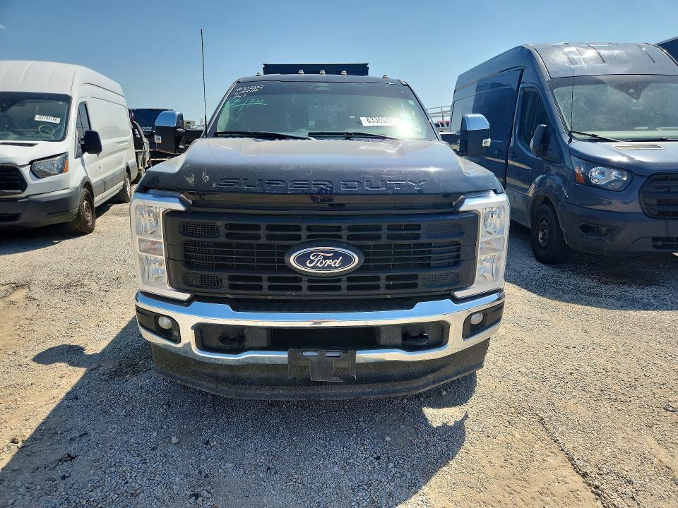 63369376 :رقم المزاد ، 1FT8W3DT5RED58721 vin ، 2024 Ford F350 مزاد بيع