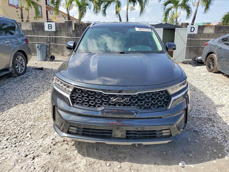 60372296 :رقم المزاد ، KNDRHDLG4P5211683 vin ، 2023 Kia Sorento Hybrid مزاد بيع