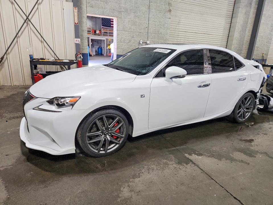 61341036 :رقم المزاد ، JTHCE1D25F5009254 vin ، 2015 Lexus Is مزاد بيع