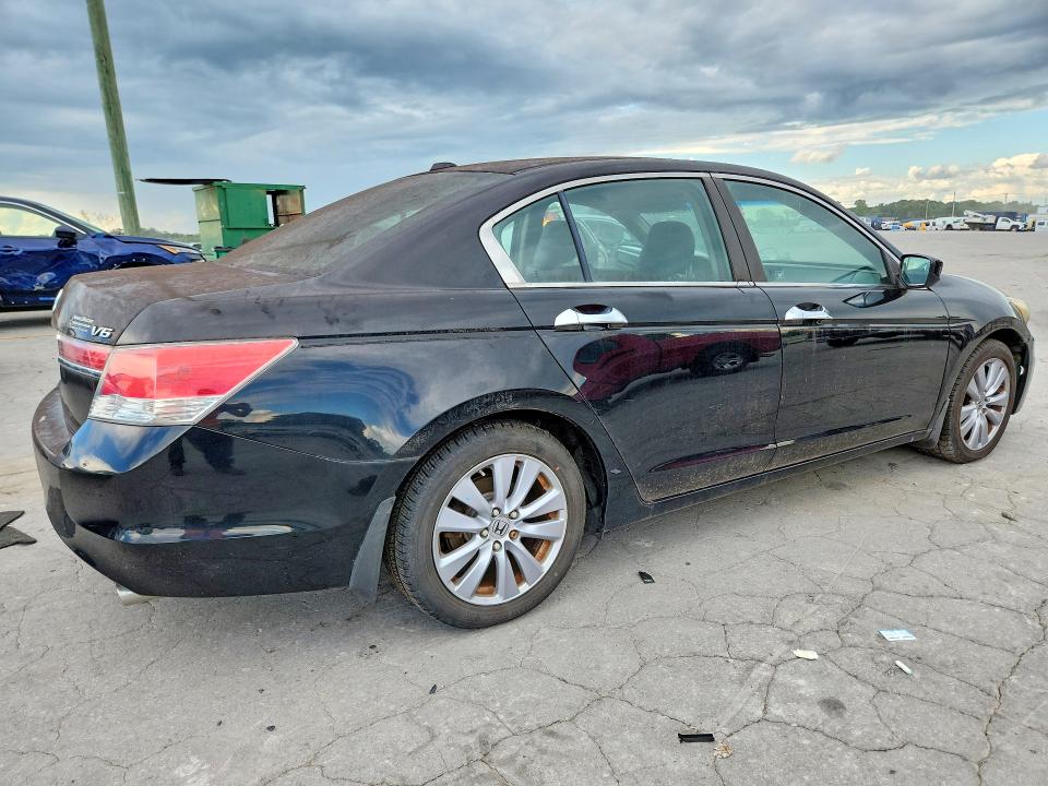 Продаж на аукціоні авто 2011 Honda Accord, vin: 1HGCP3F80BA006032, номер лоту: 61408996