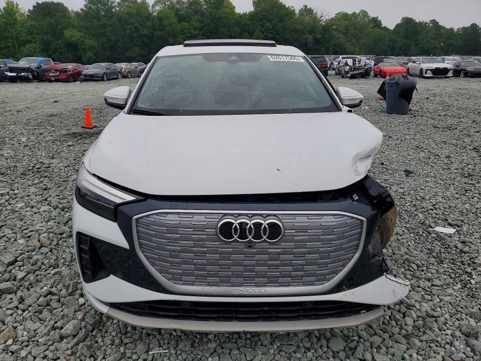 Продажа на аукционе авто 2022 Audi Q4 E-tron, vin: WA1W2BFZ4NP052729, номер лота: 62617506