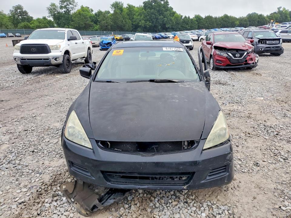 Продажа на аукционе авто 2006 Honda Accord, vin: 1HGCM65506A011660, номер лота: 61971526