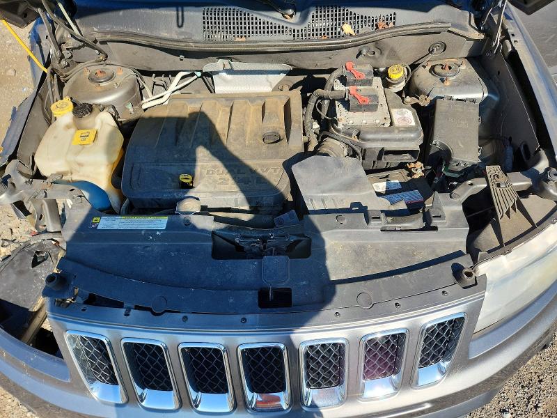 62665796 :رقم المزاد ، 1C4NJCBB8CD520690 vin ، 2012 Jeep Compass مزاد بيع