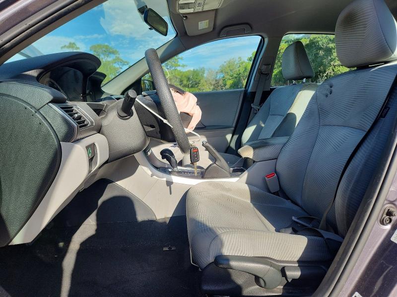 Aukcja sprzedaży 2015 Honda Accord, vin: 1HGCR2F32FA210152, numer aukcji: 59905236
