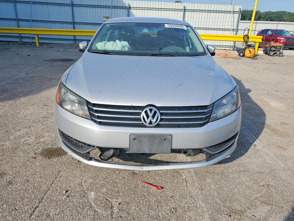 2014 Volkswagen Passat მანქანა იყიდება აუქციონზე, vin: 1VWAS7A34EC031173, აუქციონის ნომერი: 59888686