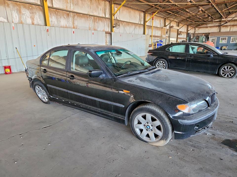 63605566 :رقم المزاد ، WBAAZ33494KP86270 vin ، 2004 Bmw 325 مزاد بيع