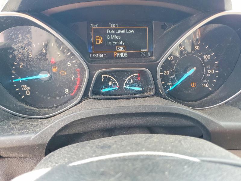 Продаж на аукціоні авто 2018 Ford Escape, vin: 1FMCU9GD2JUB01528, номер лоту: 63300796