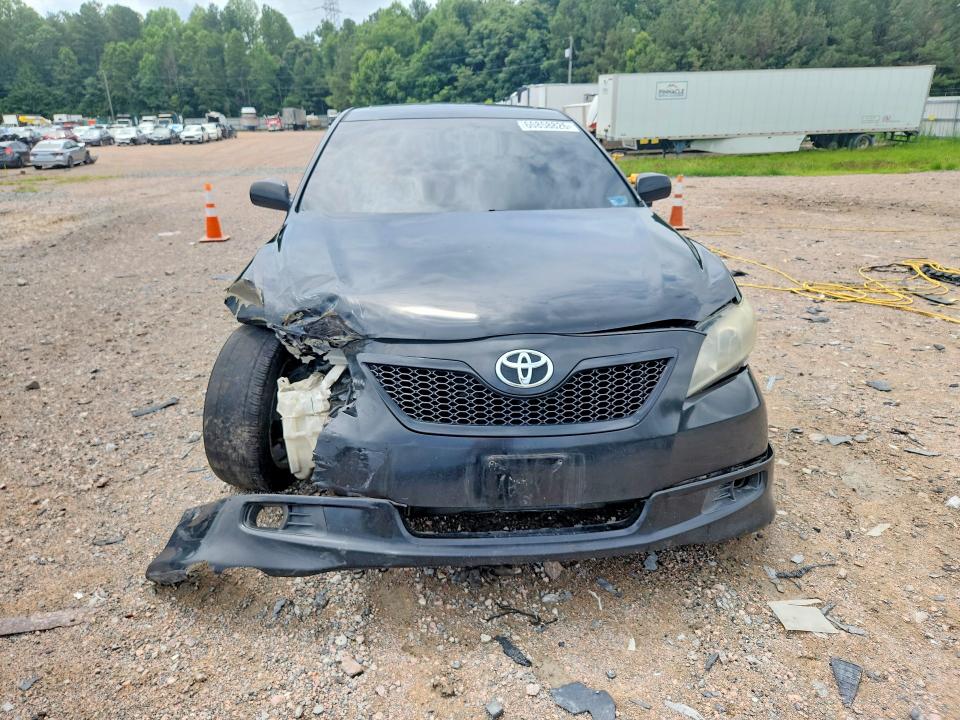 60858826 :رقم المزاد ، 4T1BE46K17U005698 vin ، 2007 Toyota Camry مزاد بيع