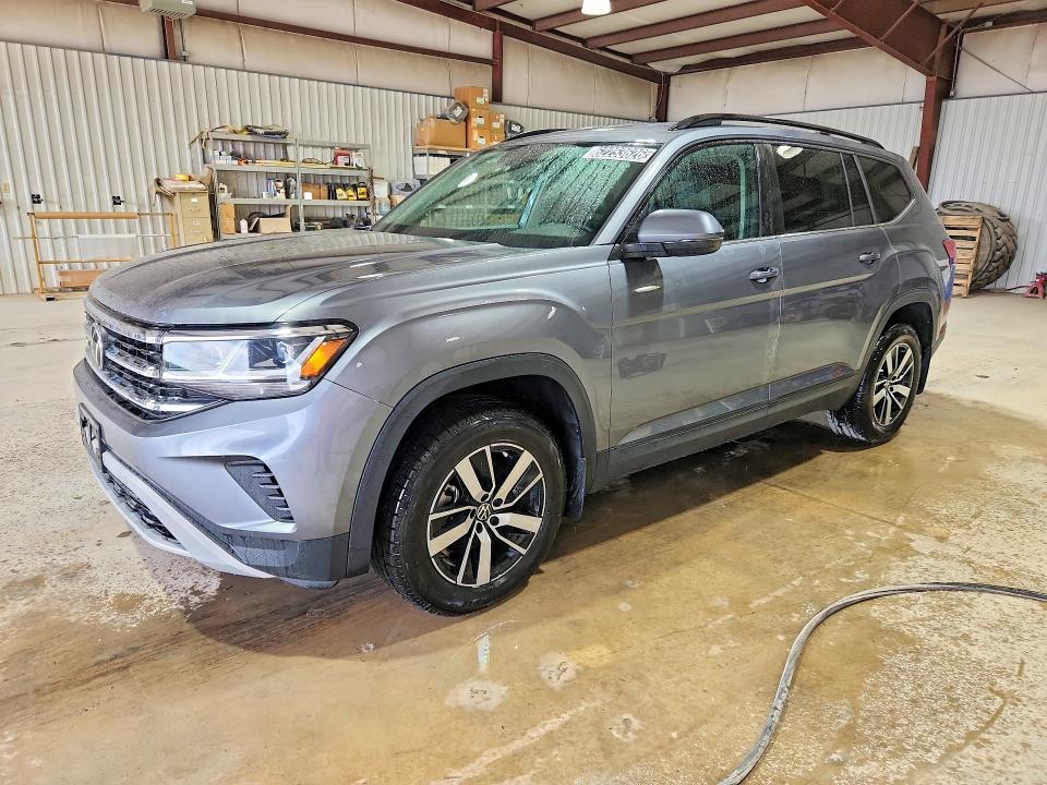 62253626 :رقم المزاد ، 1V2DP2CA3NC527435 vin ، 2022 Volkswagen Atlas مزاد بيع