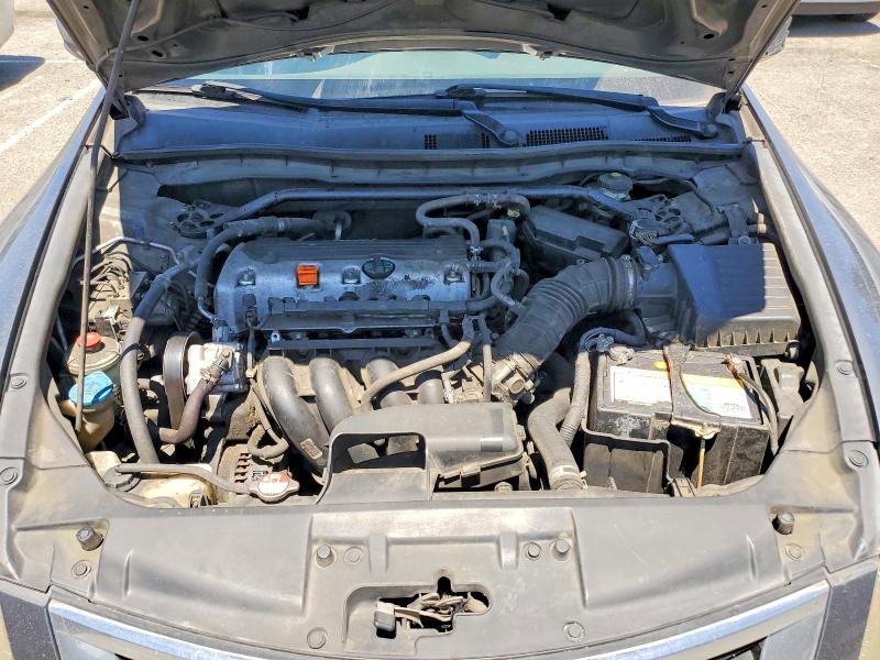 Auction sale of the 2010 Honda Accord, vin: 1HGCP2F84AA048017, lot number: 61979666