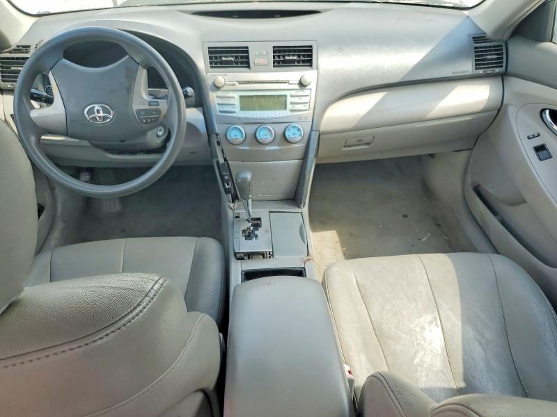 61088406 :رقم المزاد ، 4T1BE46KX7U617902 vin ، 2007 Toyota Camry مزاد بيع