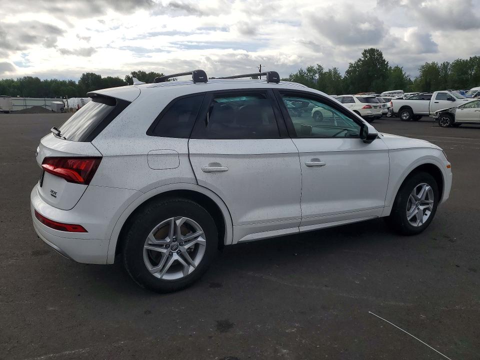 Продажа на аукционе авто 2018 Audi Q5, vin: WA1ANAFY4J2202123, номер лота: 59717316