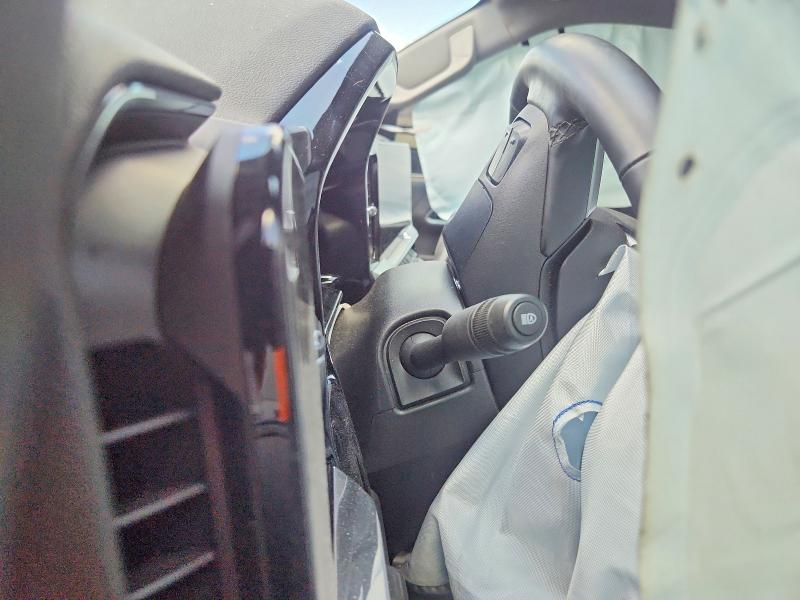 Продажа на аукционе авто 2025 Chevrolet Silverado, vin: 1GC4KPEY5SF176626, номер лота: 61911076