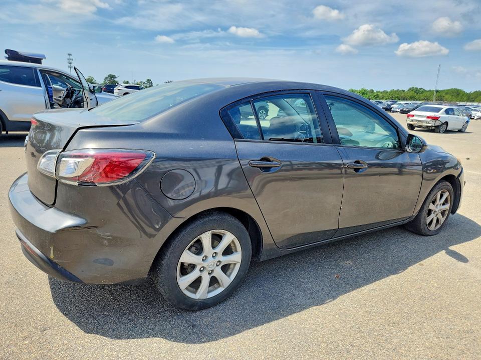 Продаж на аукціоні авто 2011 Mazda 3, vin: JM1BL1VG3B1363739, номер лоту: 59834596