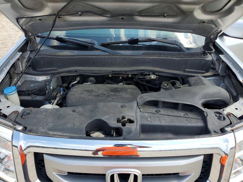 63361306 :رقم المزاد ، 5FNYF4H57BB075937 vin ، 2011 Honda Pilot مزاد بيع