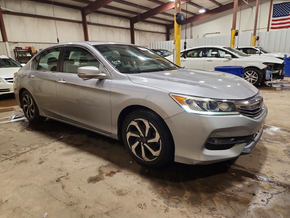 Aukcja sprzedaży 2017 Honda Accord, vin: 1HGCR2F95HA277013, numer aukcji: 60561086