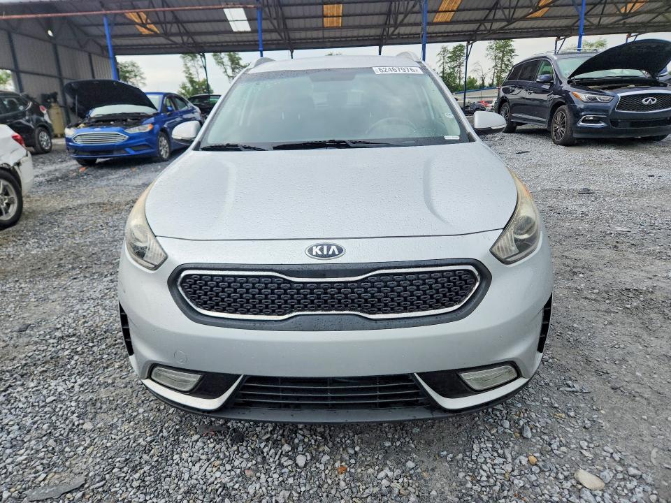 62467976 :رقم المزاد ، KNDCC3LC7H5036083 vin ، 2017 Kia Niro مزاد بيع