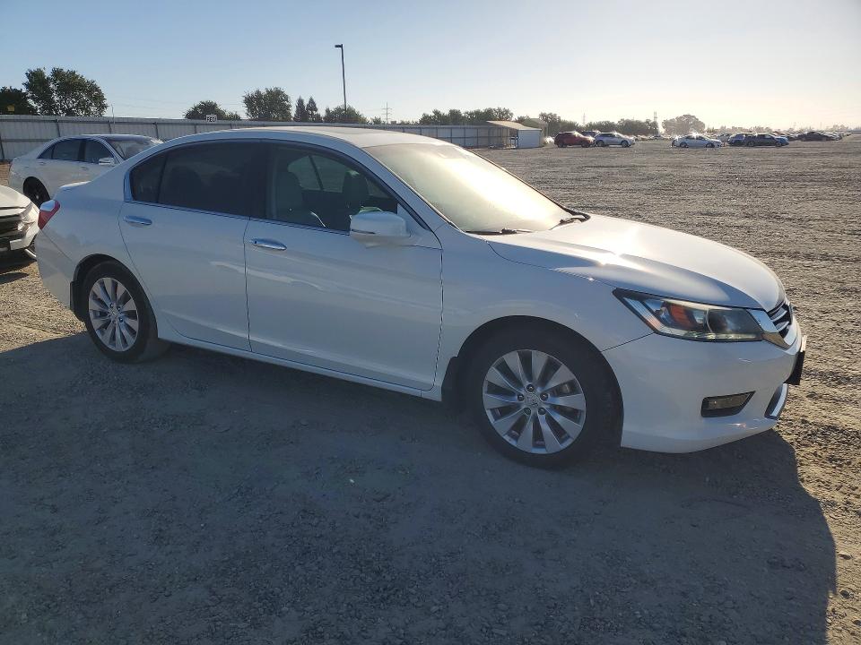Продаж на аукціоні авто 2014 Honda Accord, vin: 1HGCR3F87EA001778, номер лоту: 60573626