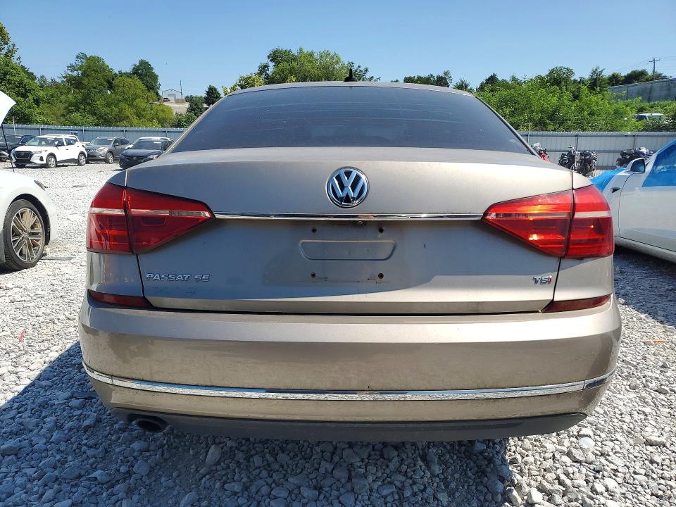 Продаж на аукціоні авто 2016 Volkswagen Passat, vin: 1VWBT7A36GC014458, номер лоту: 61640646