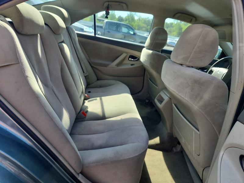 61735526 :رقم المزاد ، 4T4BF3EK3BR119581 vin ، 2011 Toyota Camry مزاد بيع