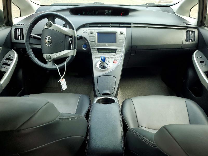 60681806 :رقم المزاد ، JTDKN3DU3E0362145 vin ، 2014 Toyota Prius مزاد بيع