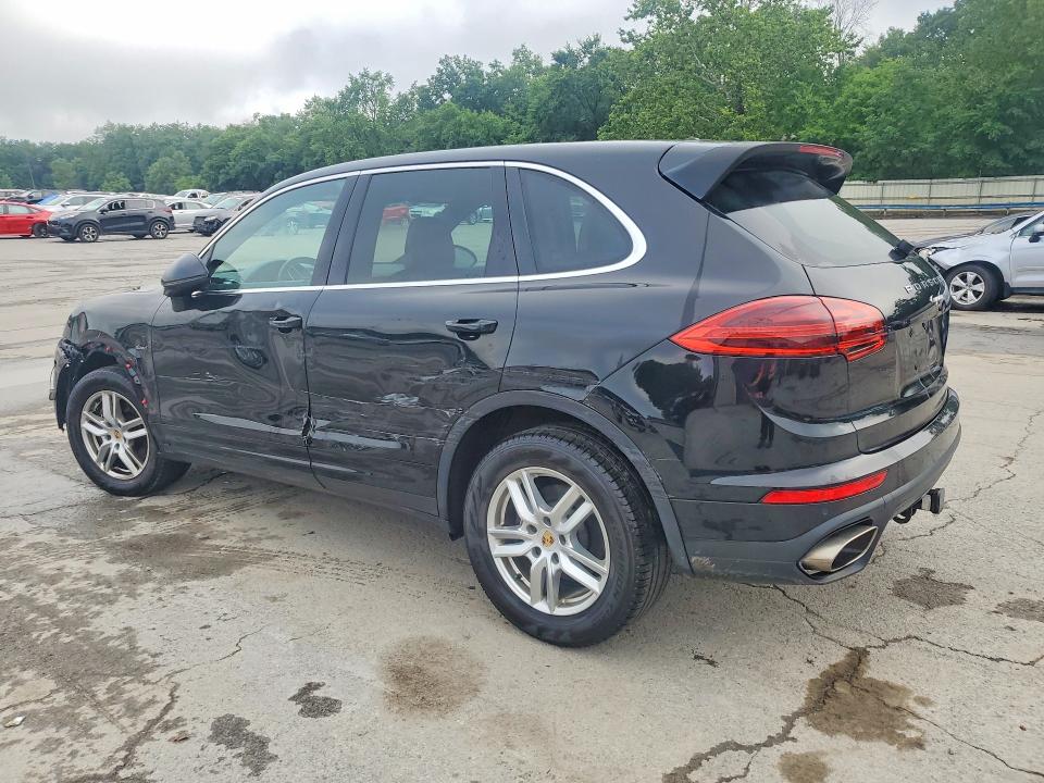 59218656 :رقم المزاد ، WP1AF2A24GKA40920 vin ، 2016 Porsche Cayenne مزاد بيع