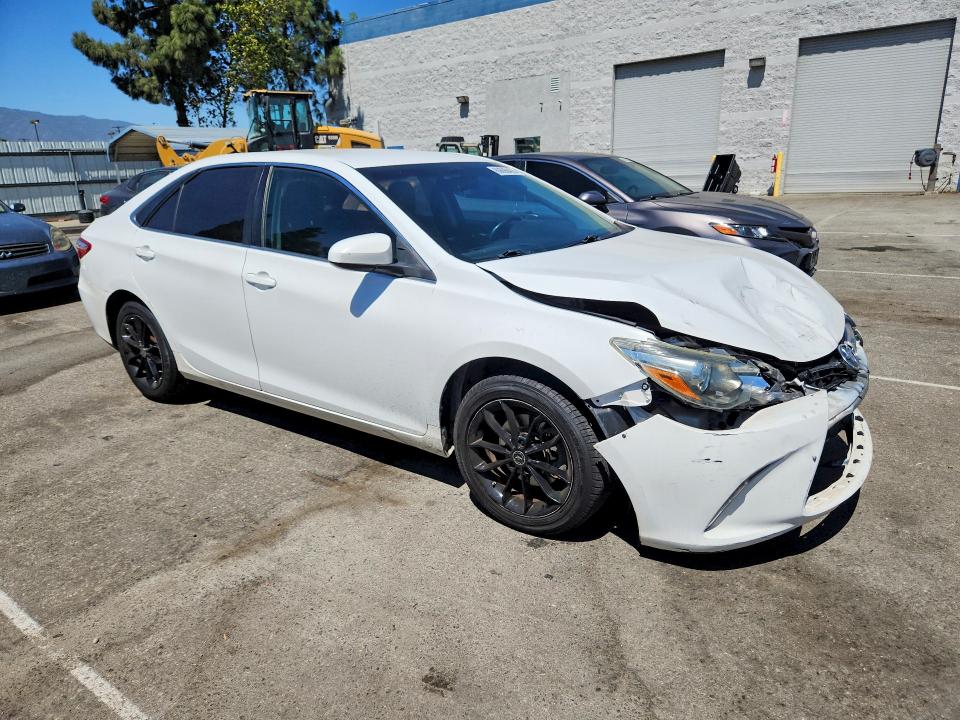 Aukcja sprzedaży 2016 Toyota Camry, vin: 4T1BF1FK4GU577327, numer aukcji: 60698426