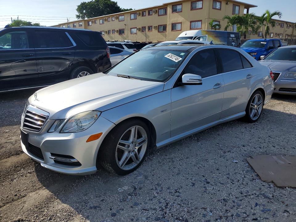 62622746 :رقم المزاد ، WDDHF5KB9CA631881 vin ، 2012 Mercedes-benz E مزاد بيع