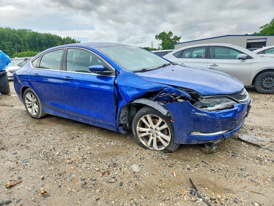 60388066 :رقم المزاد ، 1C3CCCAB8FN550486 vin ، 2015 Chrysler 200 مزاد بيع