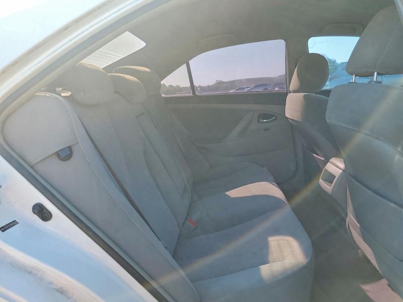 60919216 :رقم المزاد ، 4T1BF3EK9AU560379 vin ، 2010 Toyota Camry مزاد بيع